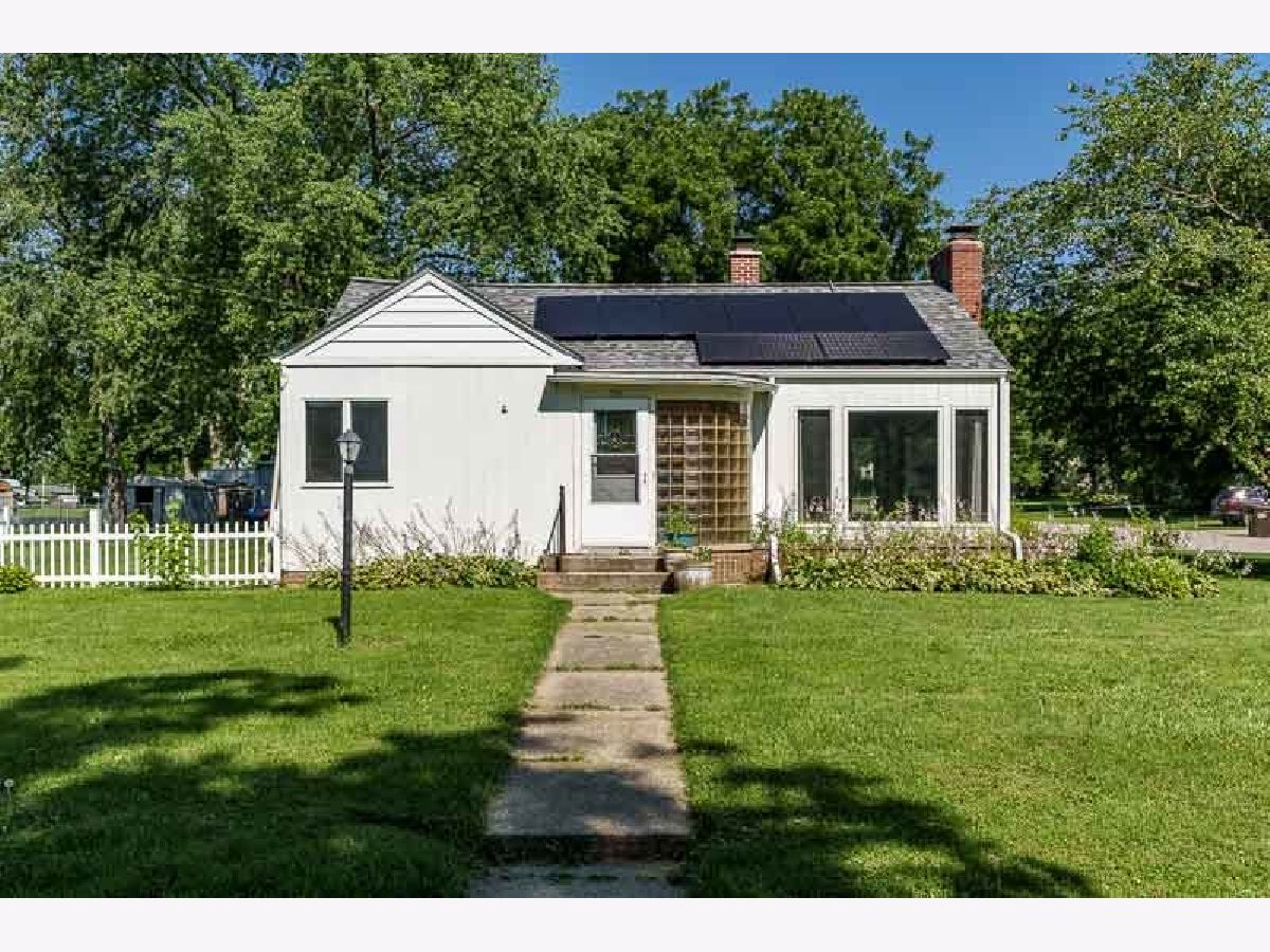  Sold Capron Illinois, 255 2nd