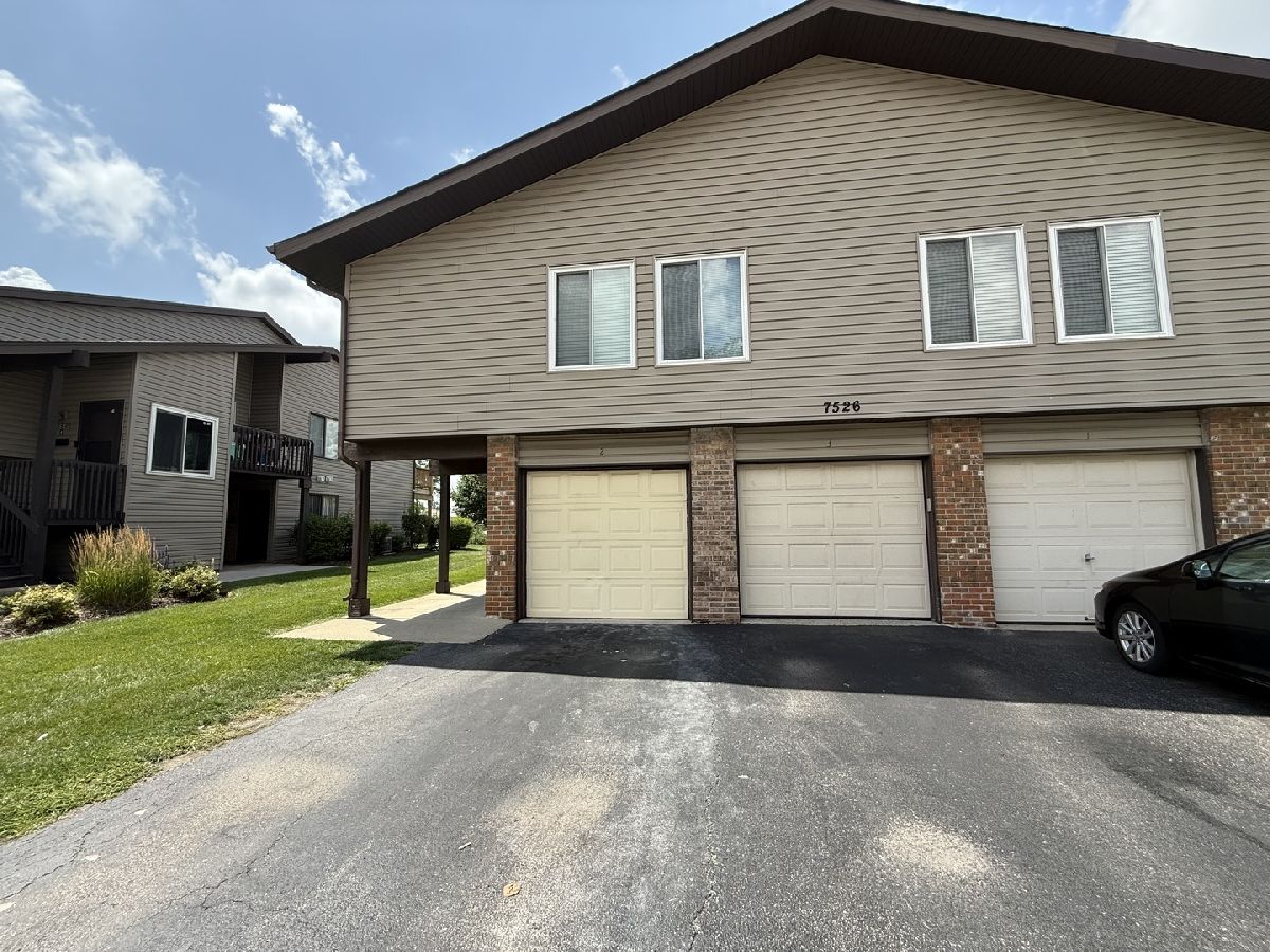  Rented Hanover Park Illinois, 7526 Bristol