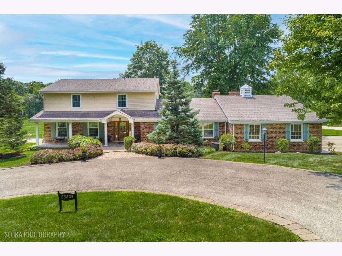  Sold Barrington Illinois, 25839 Sunset
