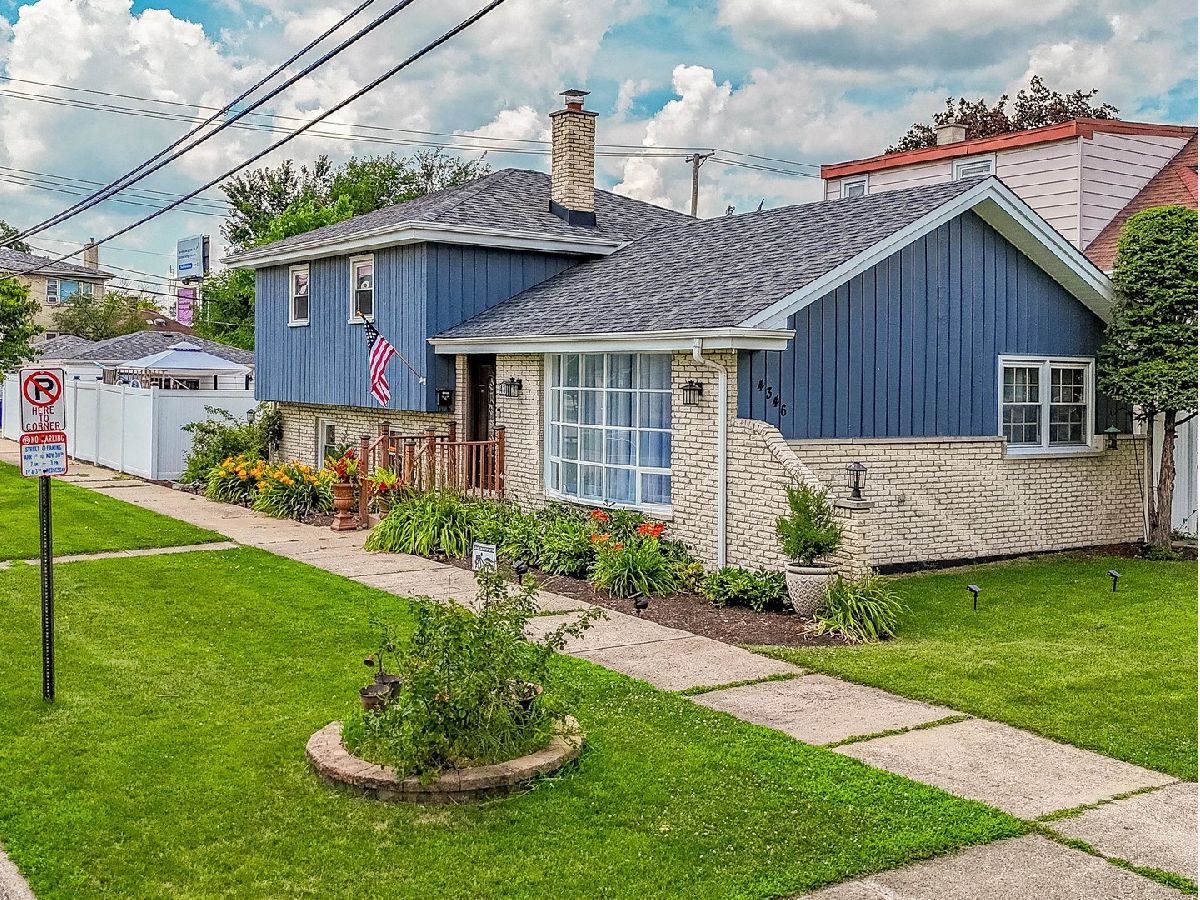  Sold Lyons Illinois, 4346 Amelia