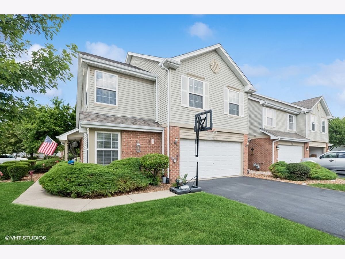 Townhomes Sold Burnside Station Mokena Illinois, 9210 Westinghouse
