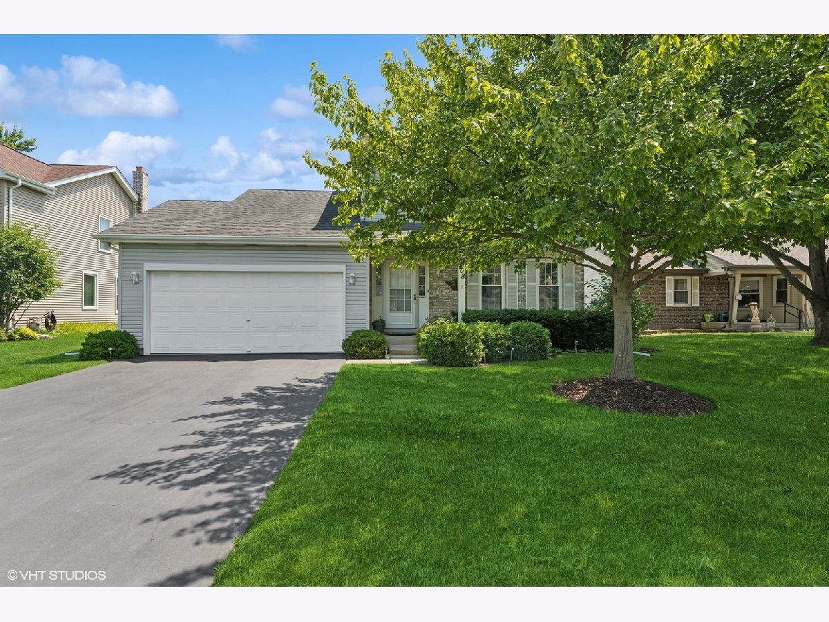  Sold Wauconda Illinois, 508 Indian Ridge