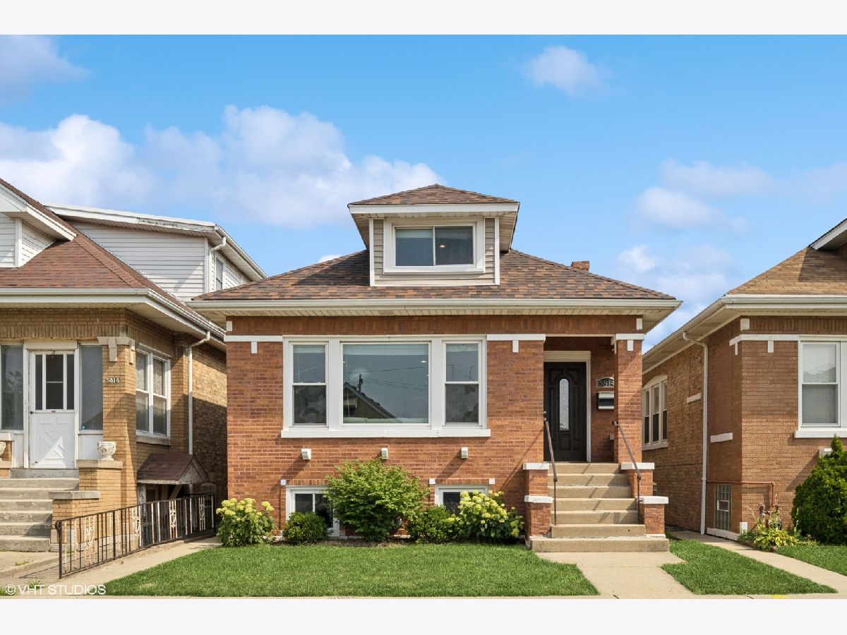  Sold Chicago Illinois, 5814 Addison