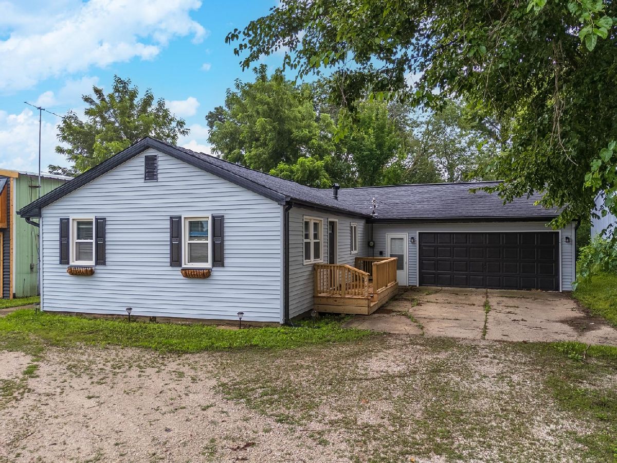  For Sale Clinton Illinois, 1500 Jefferson Street