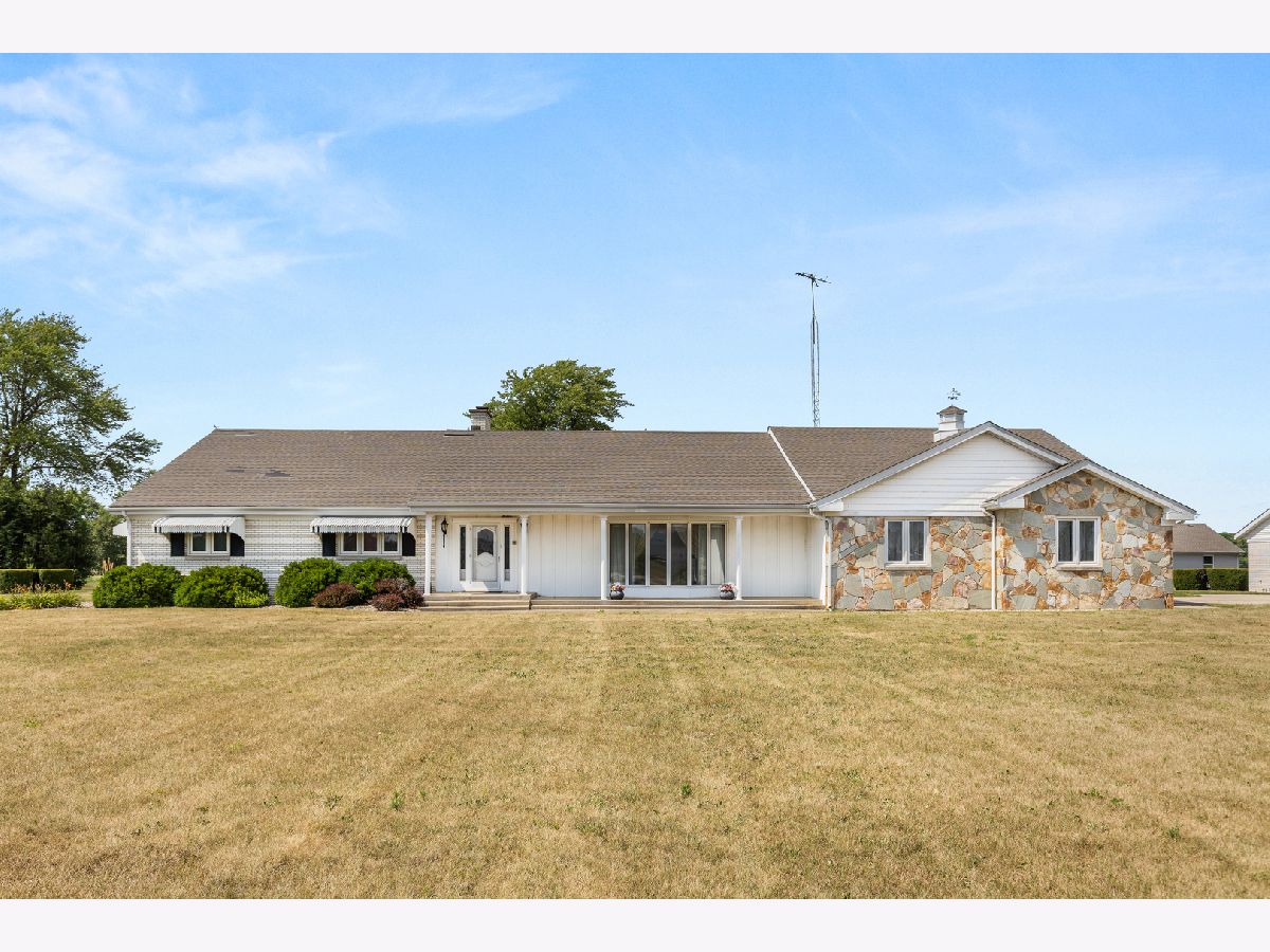  For Sale Coal City Illinois, 20 Carbon Hill Road