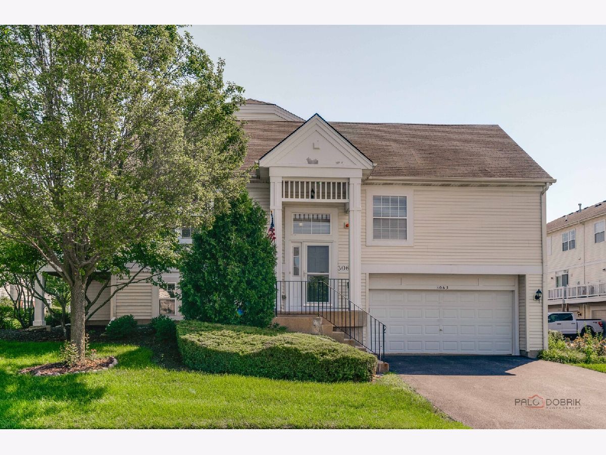 Townhomes & Condos & Homes For Sale Midlane Club Wadsworth Illinois, 3063 Nicklaus Lane