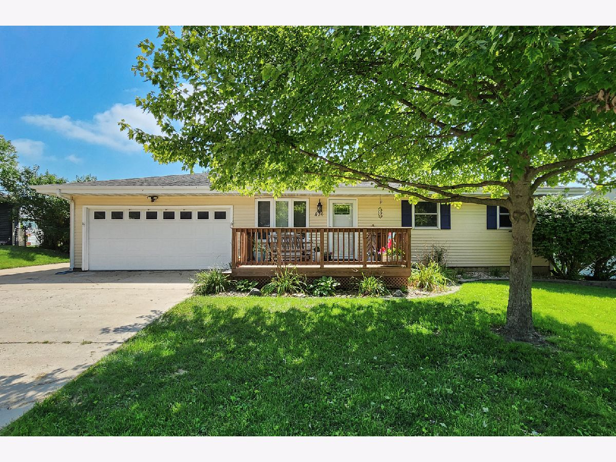  Sold Bloomington Illinois, 404 Standish
