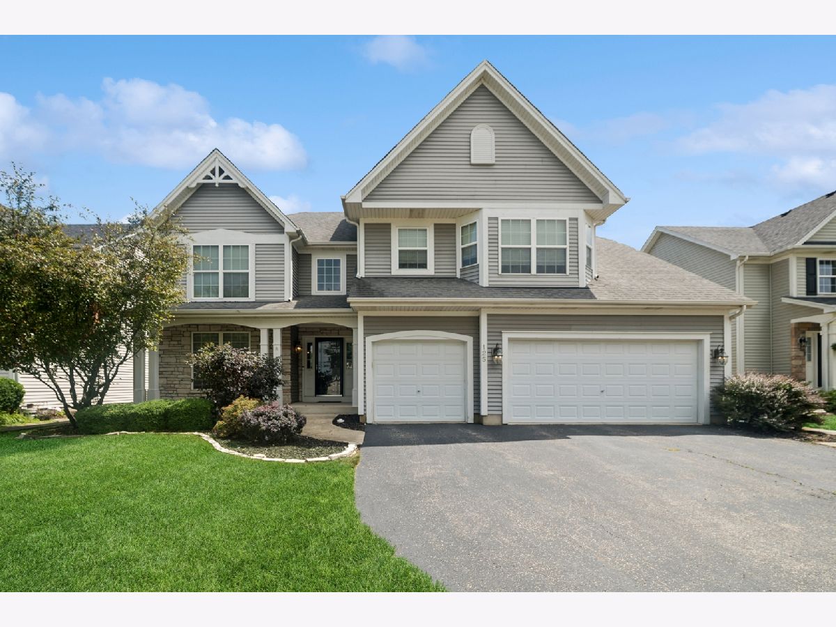 Homes For Sale Bartlett Pointe Bartlett Illinois, 125 Hearthstone Drive