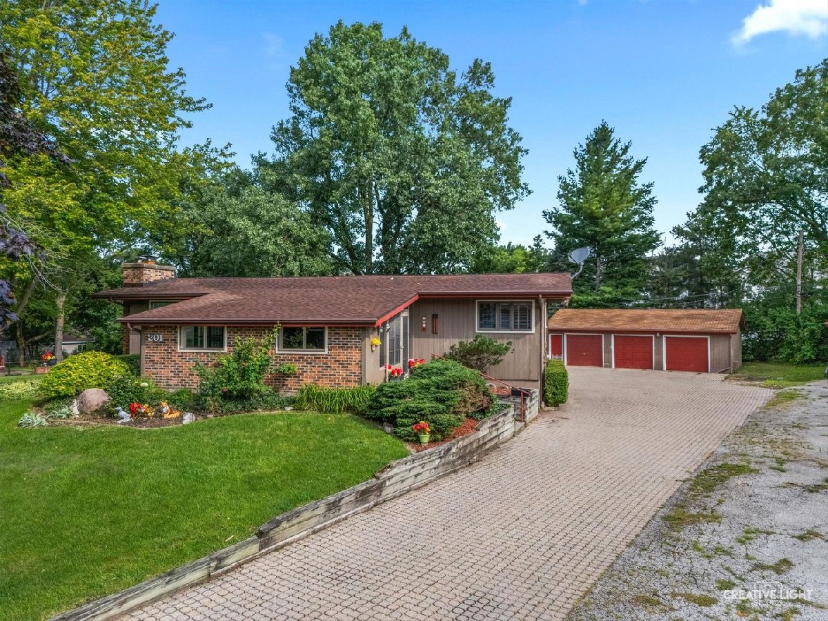  Sold North Aurora Illinois, 201 Long