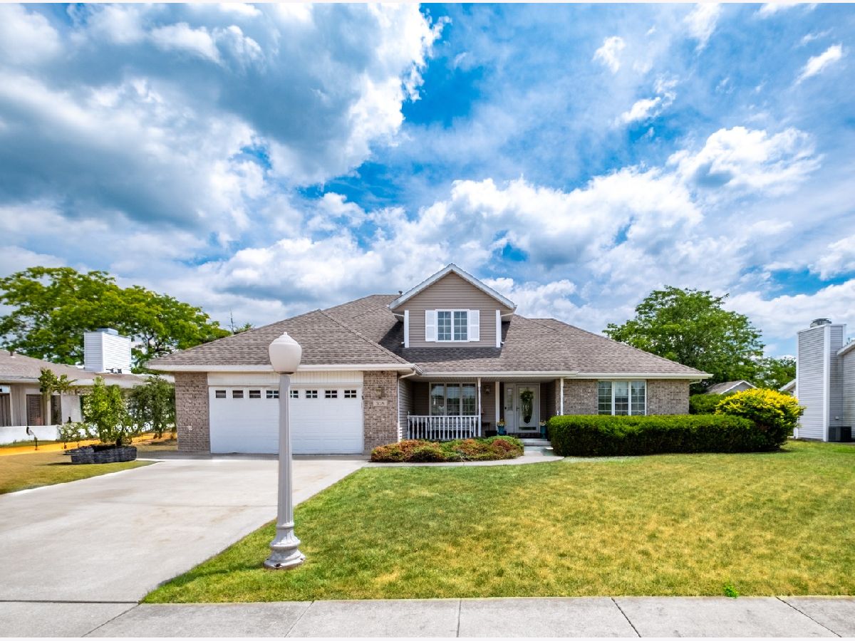 Homes For Sale Century East Manhattan Illinois, 308 Calla Drive