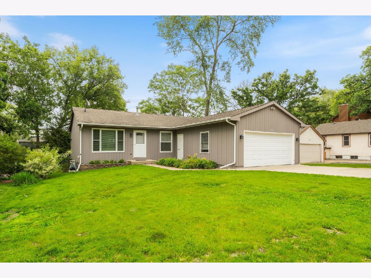  For Sale Island Lake Illinois, 3112 Cedar Terrace