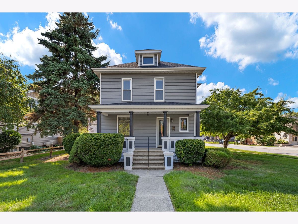  Rented Mchenry Illinois