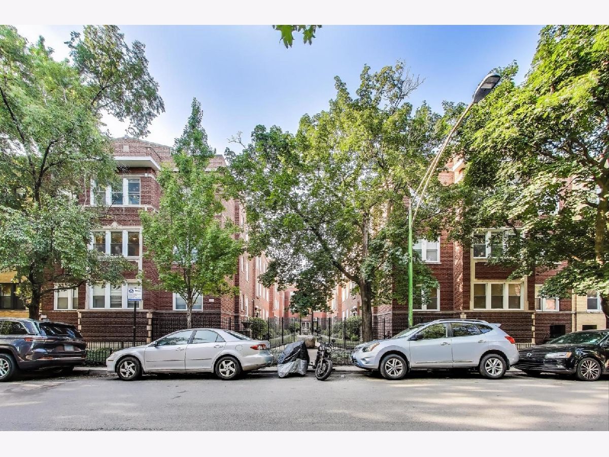 Condominiums Sold The Estes North Shore Chicago Illinois, 1350 Estes