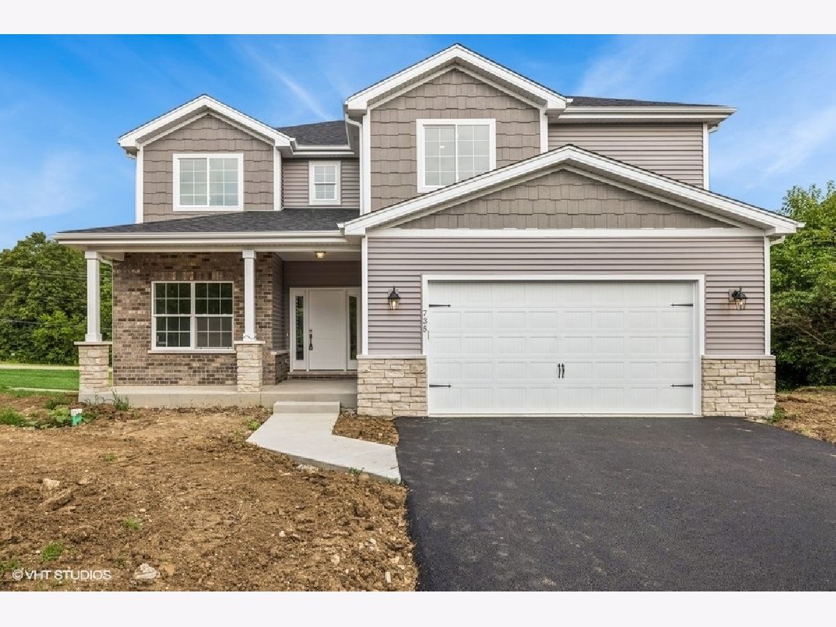 Homes For Sale Fox Trails Cary Illinois, 735 Fox Trail Terrace