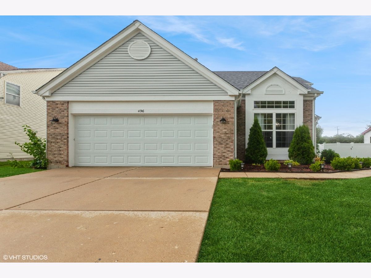Homes For Sale Bloomfield Village Bolingbrook Illinois, 496 Rebecca Lane