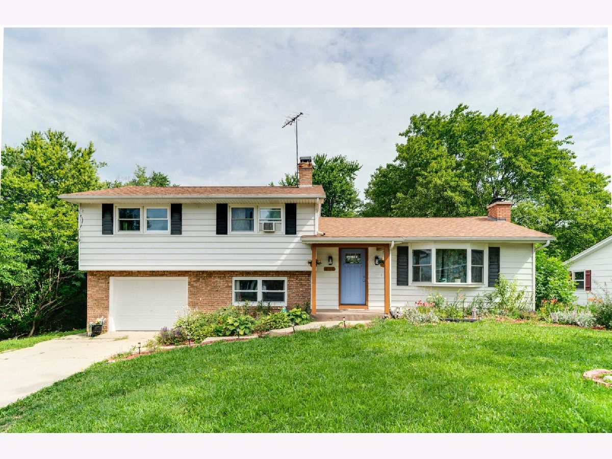  For Sale Harvard Illinois, 604 Blaine Street