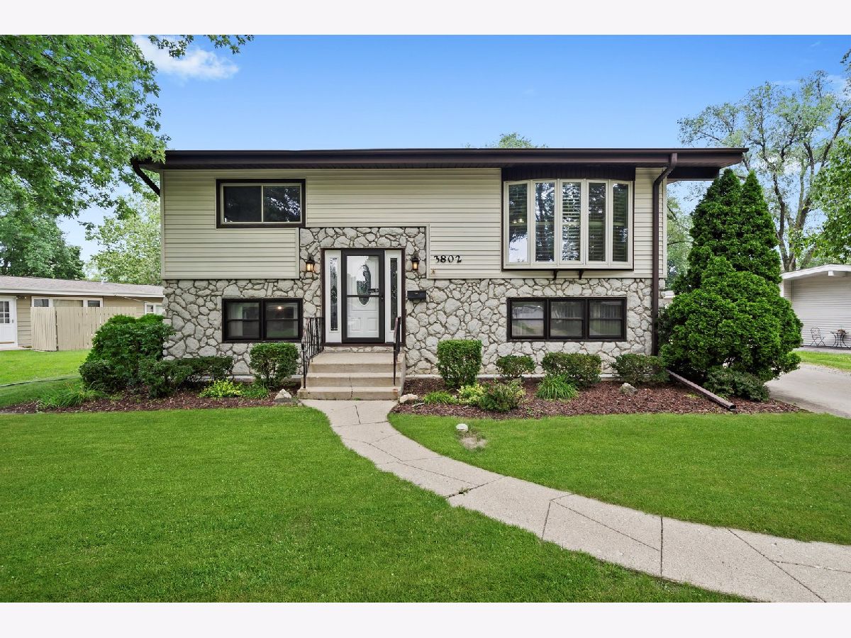  Sold Rolling Meadows Illinois, 3802 Wren