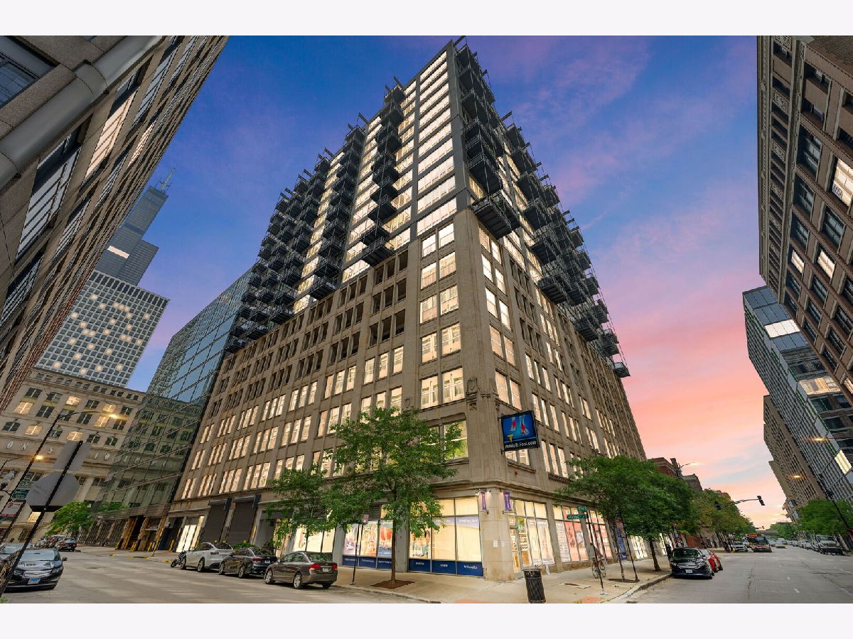Sold Chicago Illinois, 565 Quincy