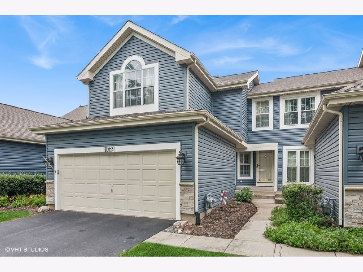  Sold Carol Stream Illinois, 1063 Ridgefield