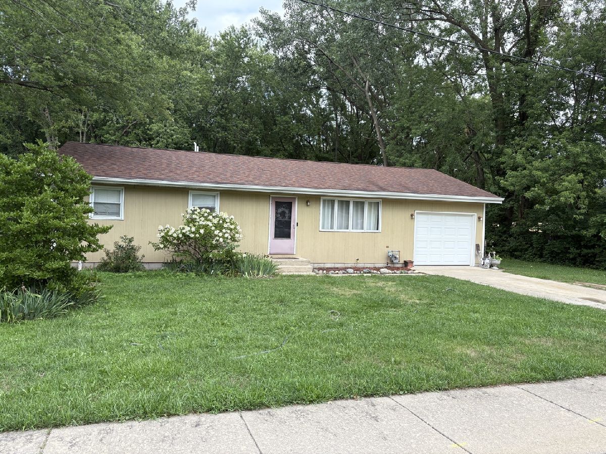  Sold Braidwood Illinois, 230 Barr