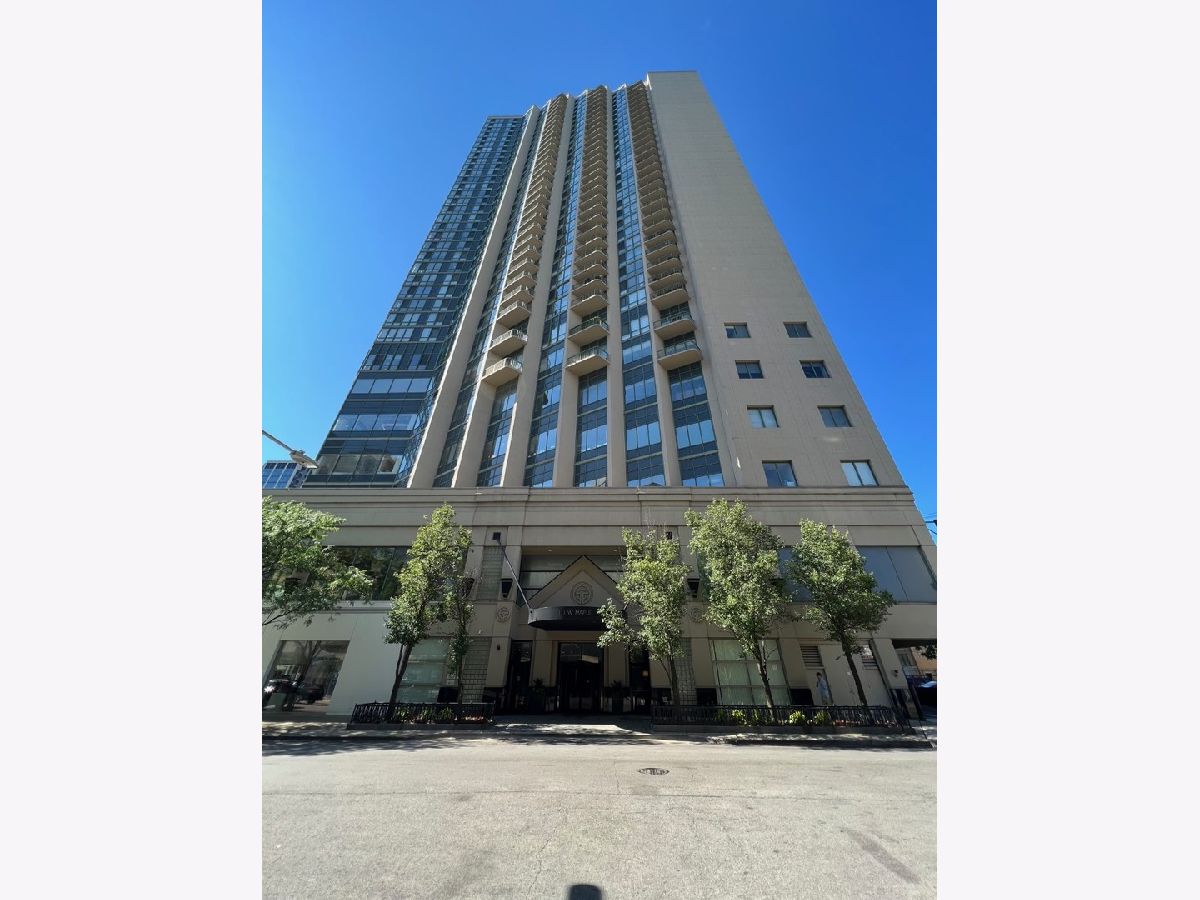  Rented Chicago Illinois, 111 Maple