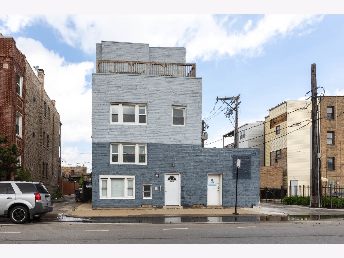  Rented Chicago Illinois, 3216 Augusta