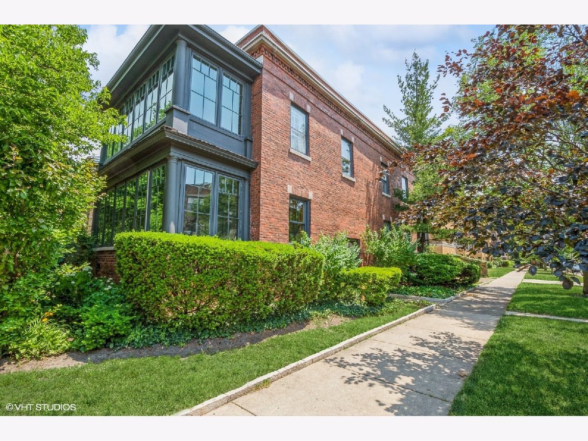  Rented Evanston Illinois, 621 Hinman