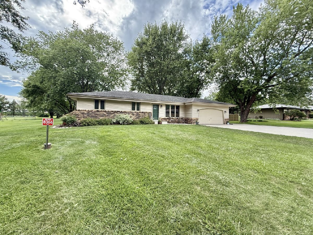  Sold Stillman Valley Illinois, 8366 Canary