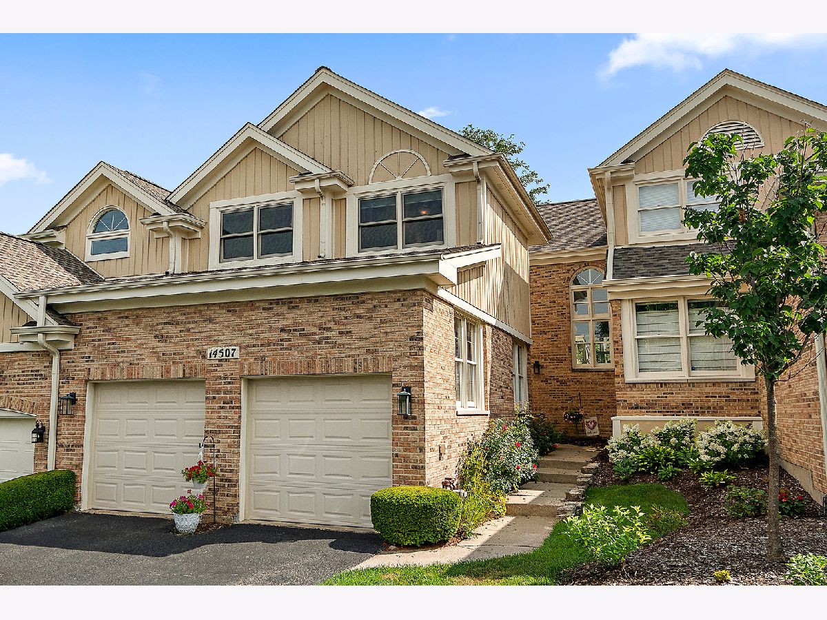 Townhomes & Homes Sold Crystal Tree Orland Park Illinois, 14507 Golf