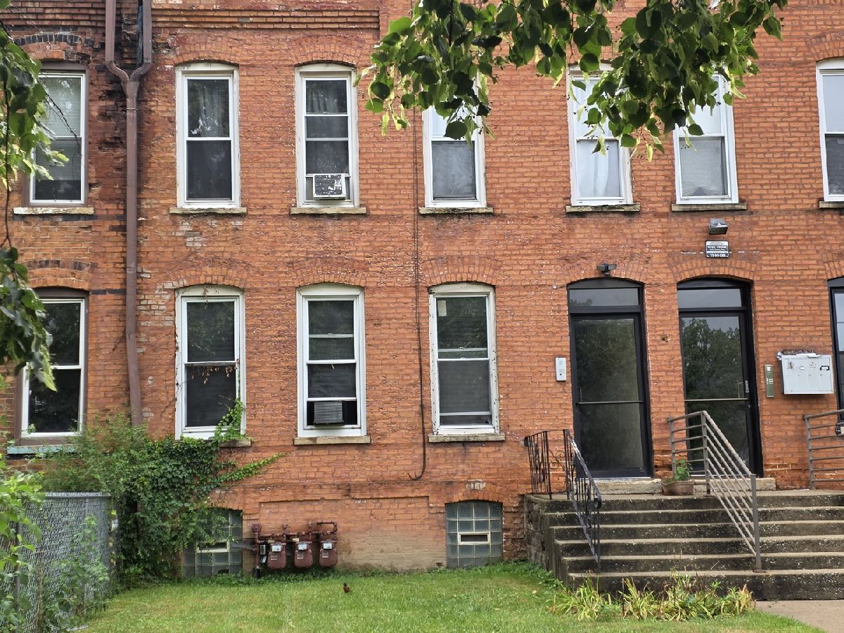  For Sale Chicago Illinois, 10534 Maryland Avenue