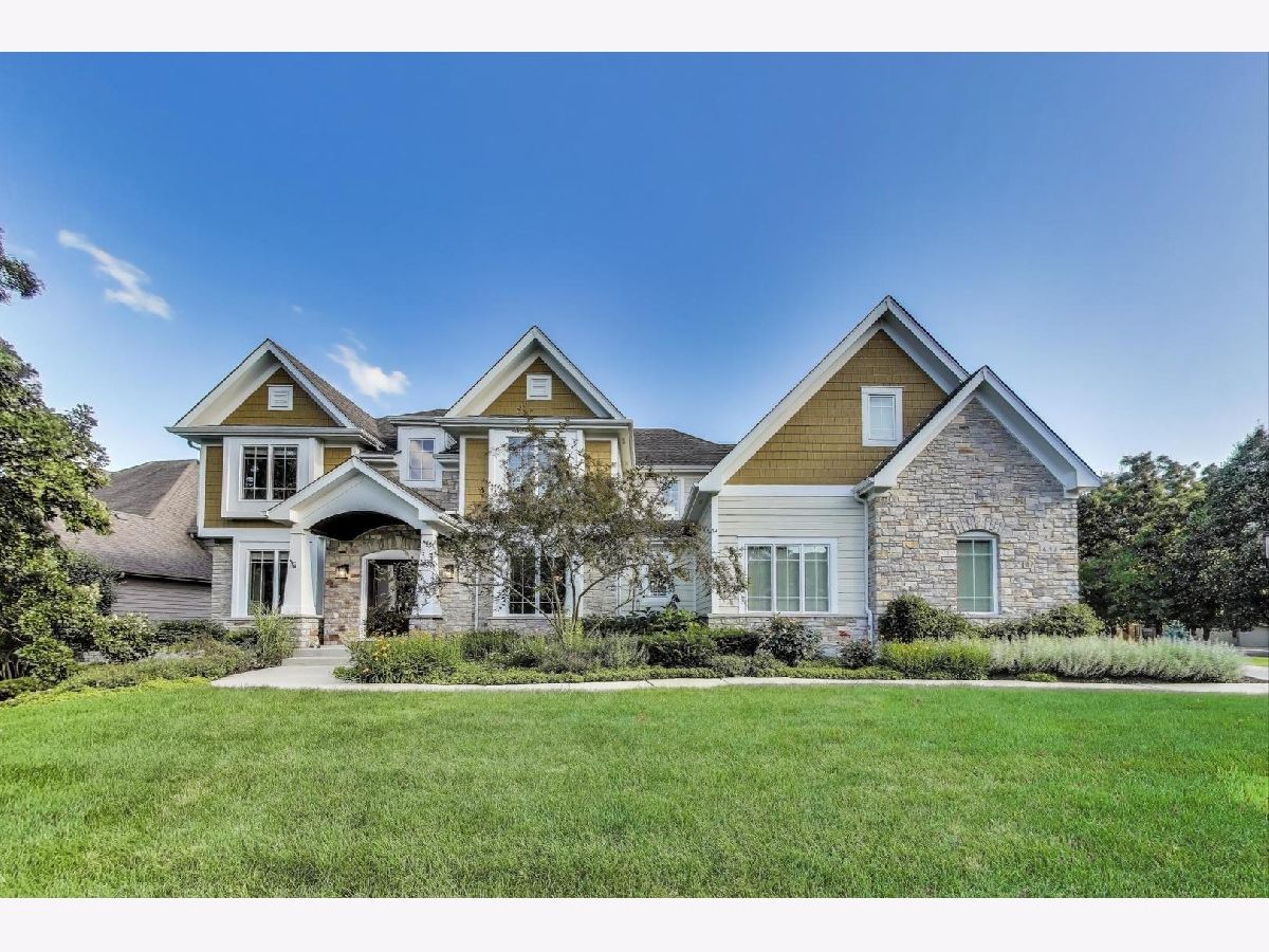 Homes & Townhomes & Condos Sold Thornwood South Elgin Illinois, 643 Oak