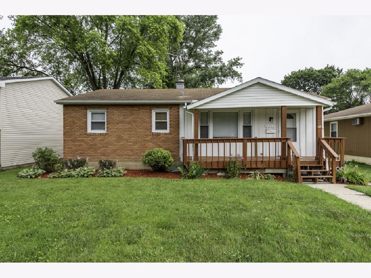  Sold Zion Illinois, 2215 Hermon