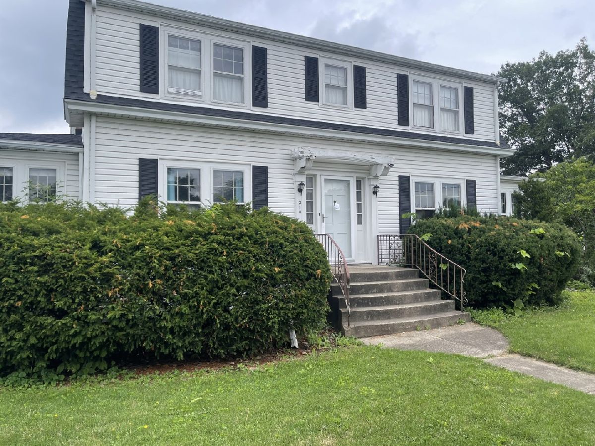  Sold Lombard Illinois, 210 Grace