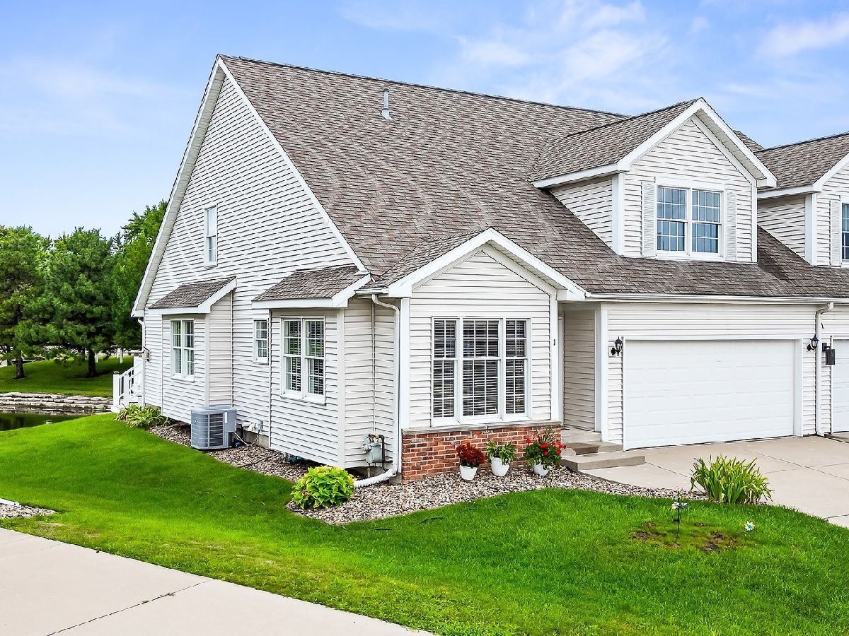 Homes & Condos & Townhomes For Sale Old Farm Lakes Bloomington Illinois, 1 Rock Garden Court