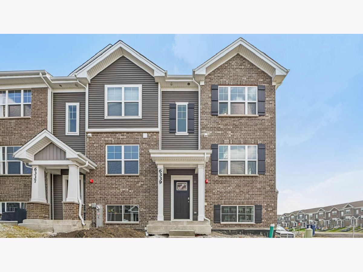 Condos & Townhomes & Homes Sold Oak Ridge Tinley Park Illinois, 17305 Ulster
