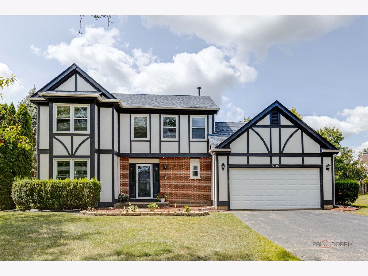 Homes & Townhomes & Condos Rented Old Farm Village Buffalo Grove Illinois, 285 Stanton