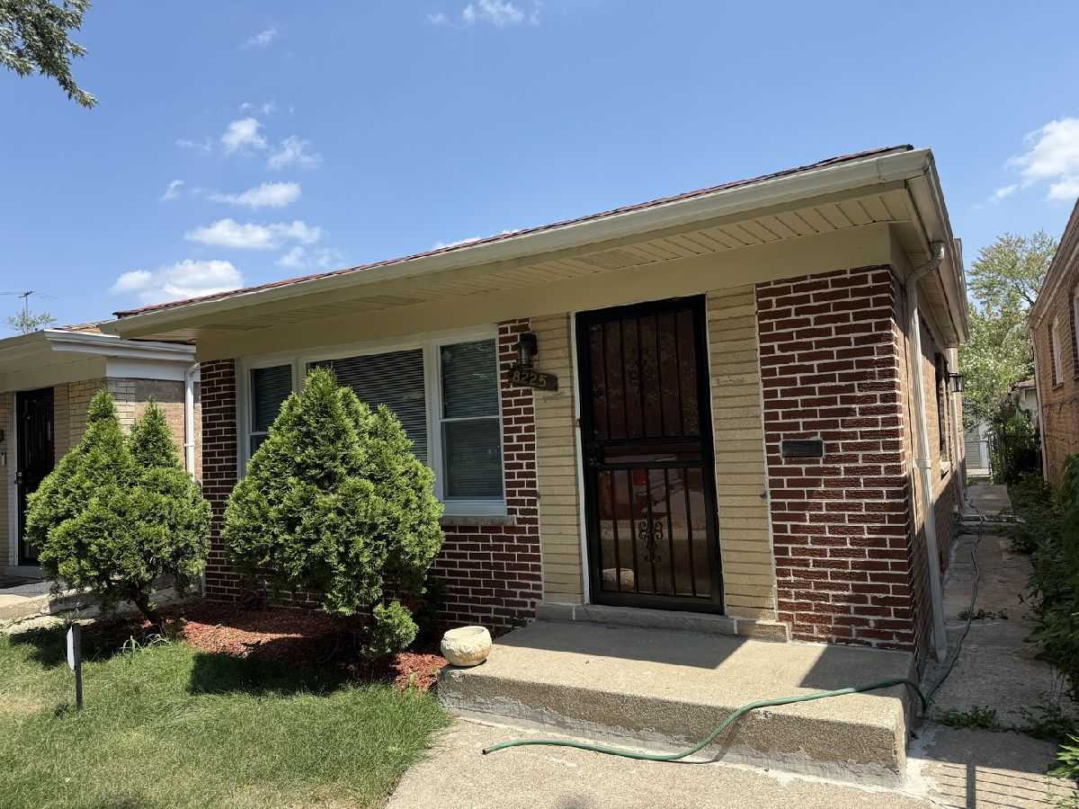 Sold Chicago Illinois, 8225 Wentworth