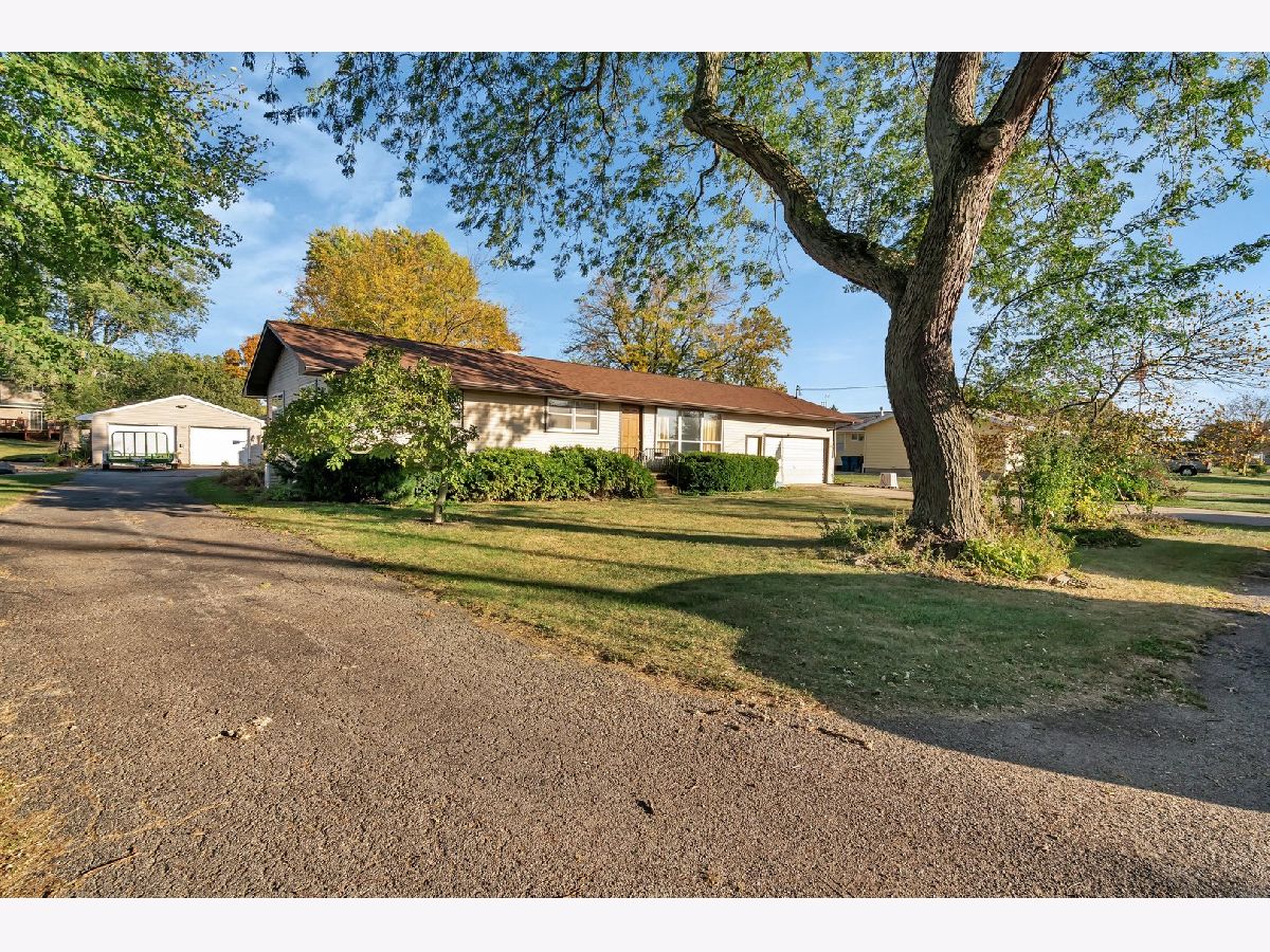  For Sale Earlville Illinois, 515 4th Street