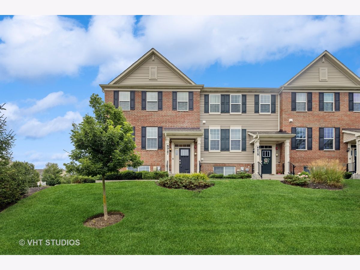  Sold Huntley Illinois, 8927 Disbrow