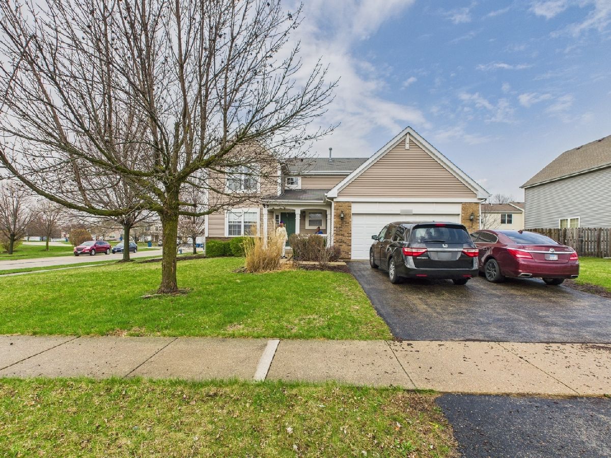 Townhomes & Homes For Sale Cambridge Crest Crest Hill Illinois, 21460 Prestwick Drive