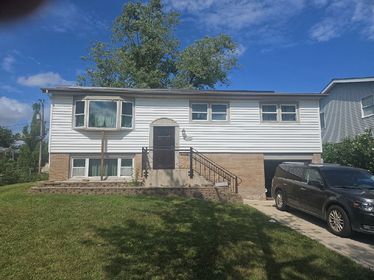  Sold Hickory Hills Illinois, 9052 92nd