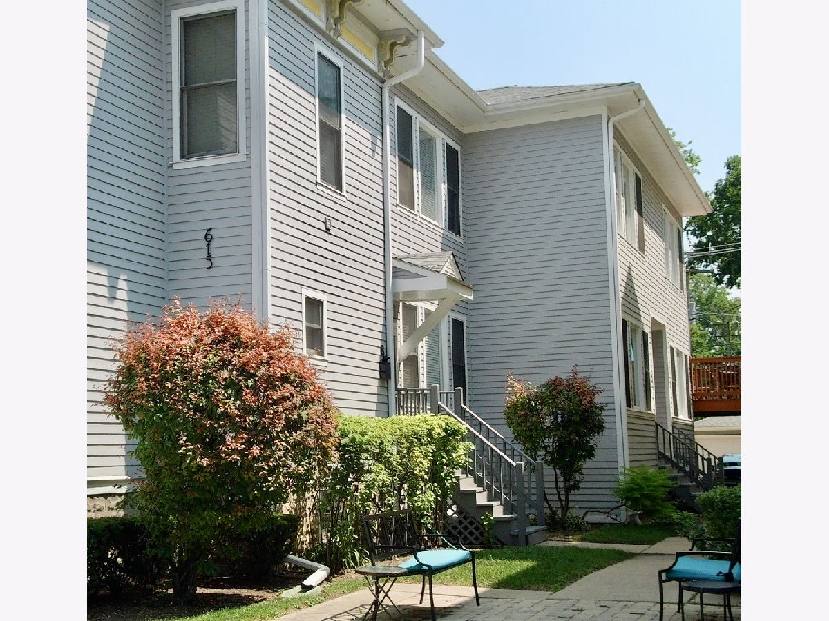  For Rent Oak Park Illinois, 615 South