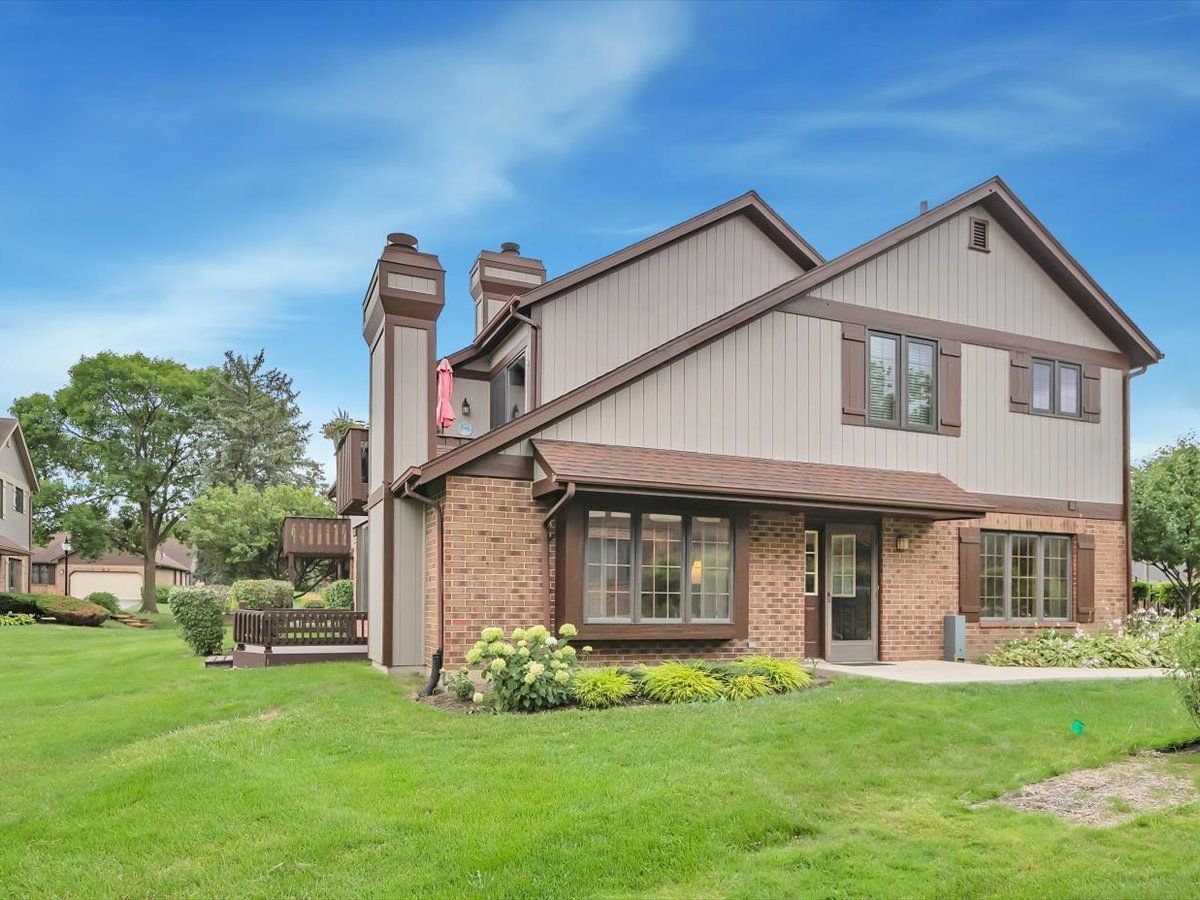  Sold Palos Heights Illinois, 13323 Oak Hills
