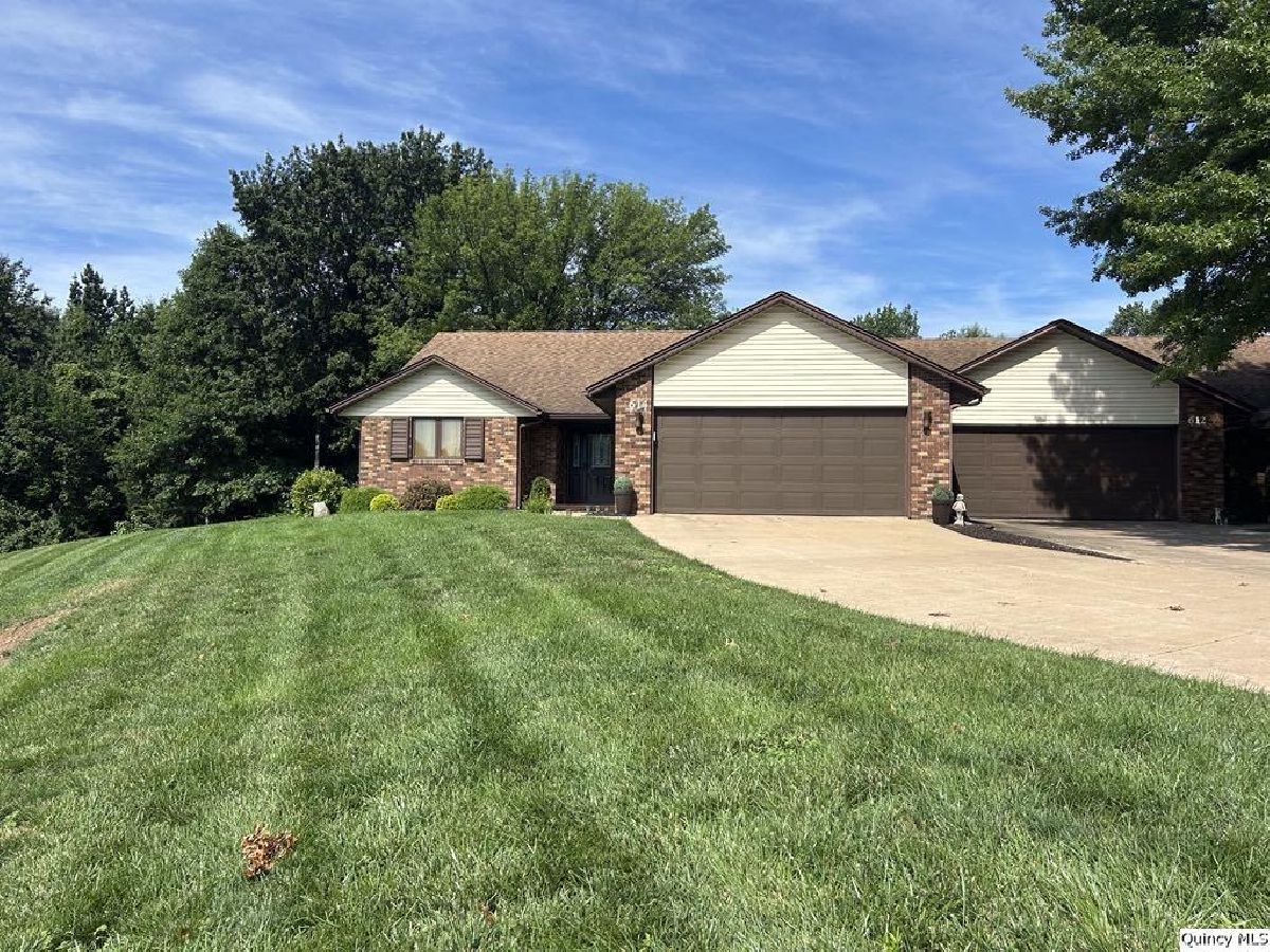  Sold Quincy Illinois, 614 Pawn Ave