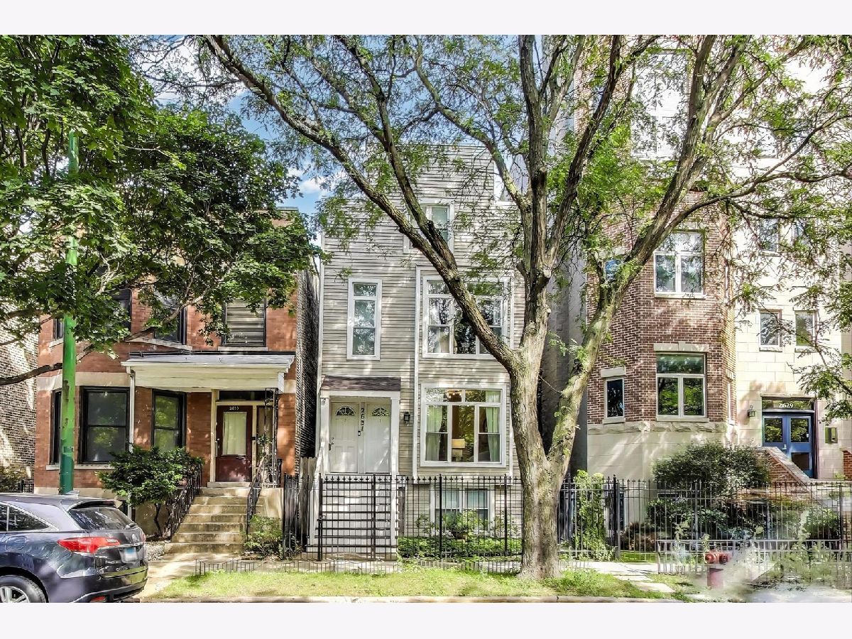 For Sale Chicago Illinois, 2631 Ashland Avenue