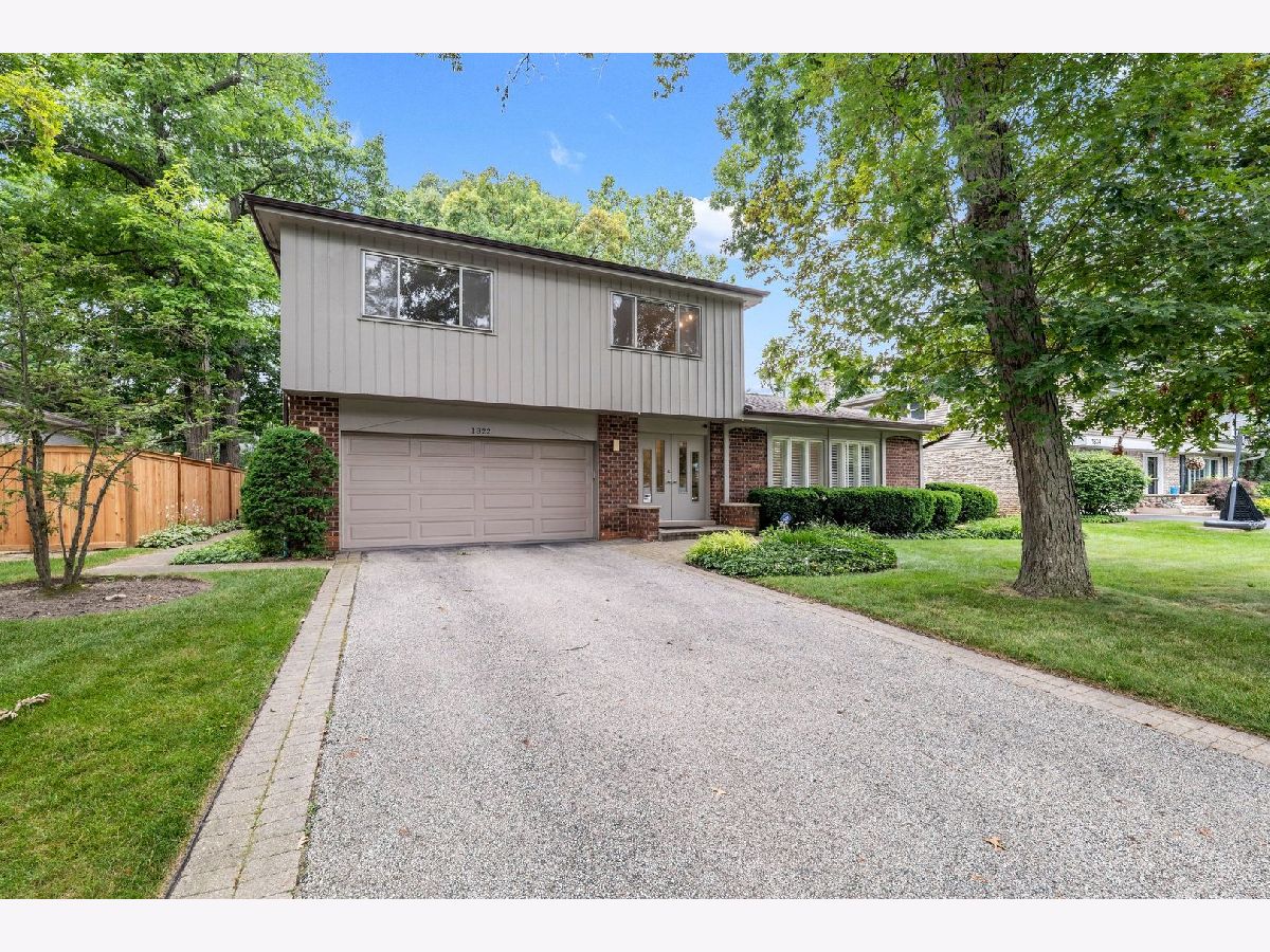 Homes For Sale Sherwood Forest Highland Park Illinois, 1822 Mccraren Road