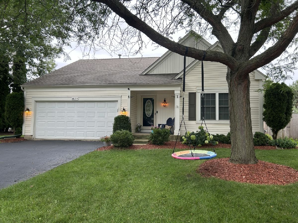 Homes & Townhomes Sold Harbor Springs Aurora Illinois, 3077 Azure