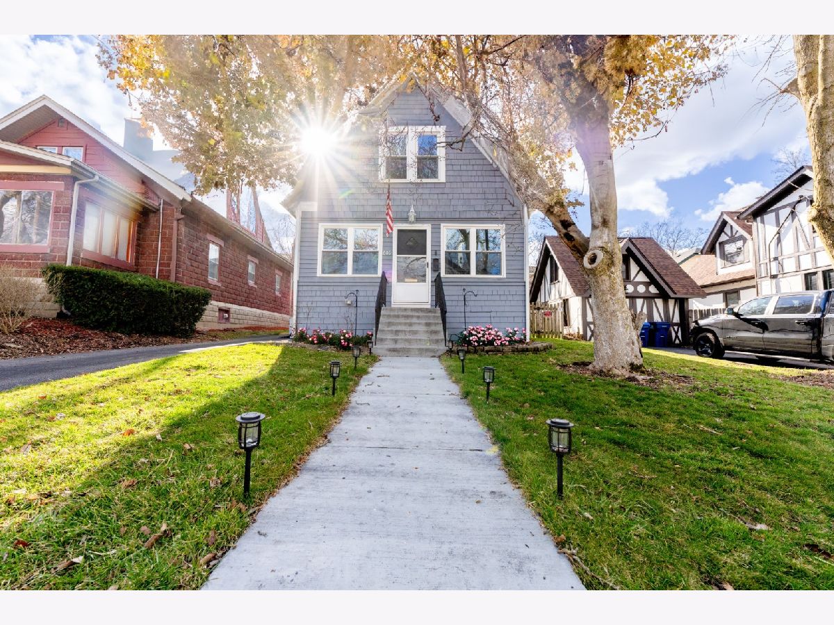  Rented St Charles Illinois, 609 2nd