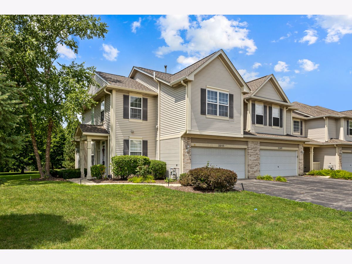  Rented Aurora Illinois, 2253 Sunrise