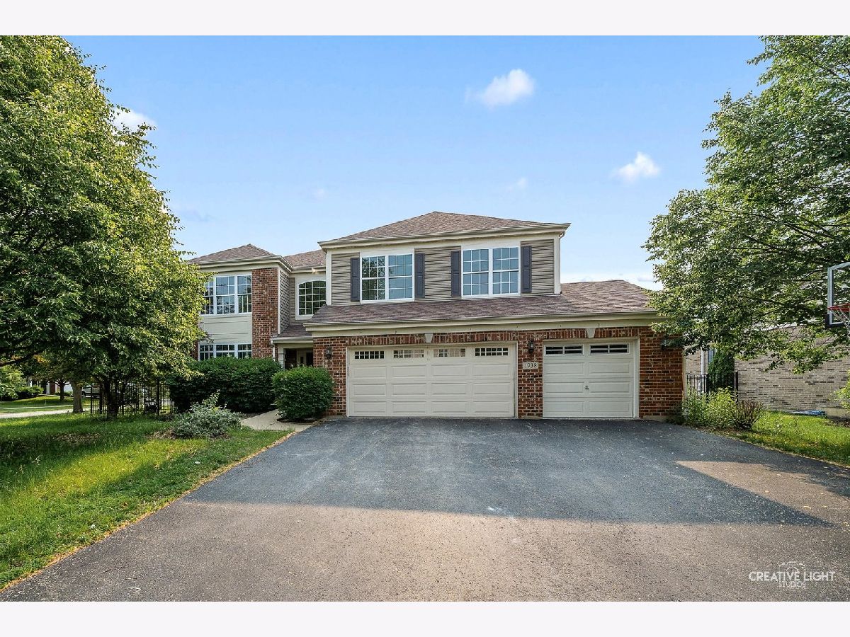 Homes For Sale Herrington Estates Bolingbrook Illinois, 1938 Barrington Avenue